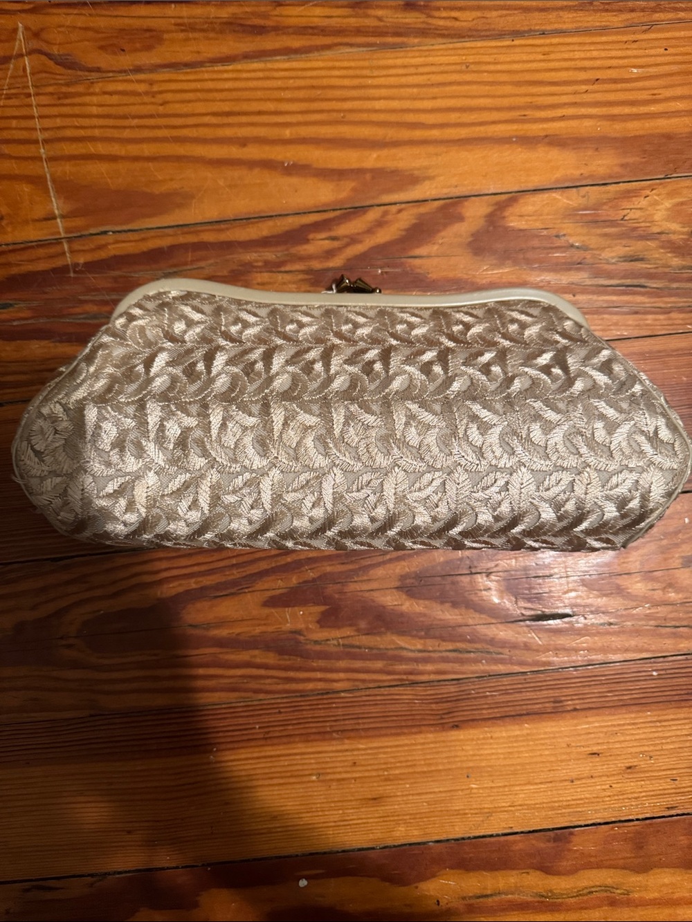 1950-60’s Vintage Cream Hand Sewn Evening Clutch